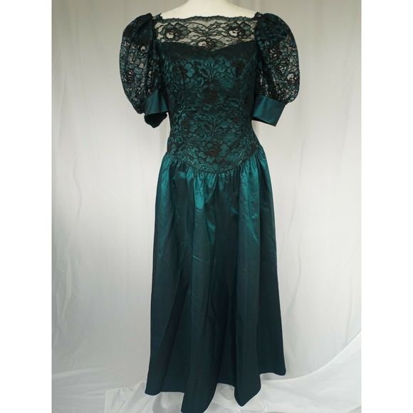 size 12 cocktail dresses with sleeves